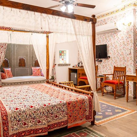 Udaigarh - Udaipur Hotel Luaran gambar
