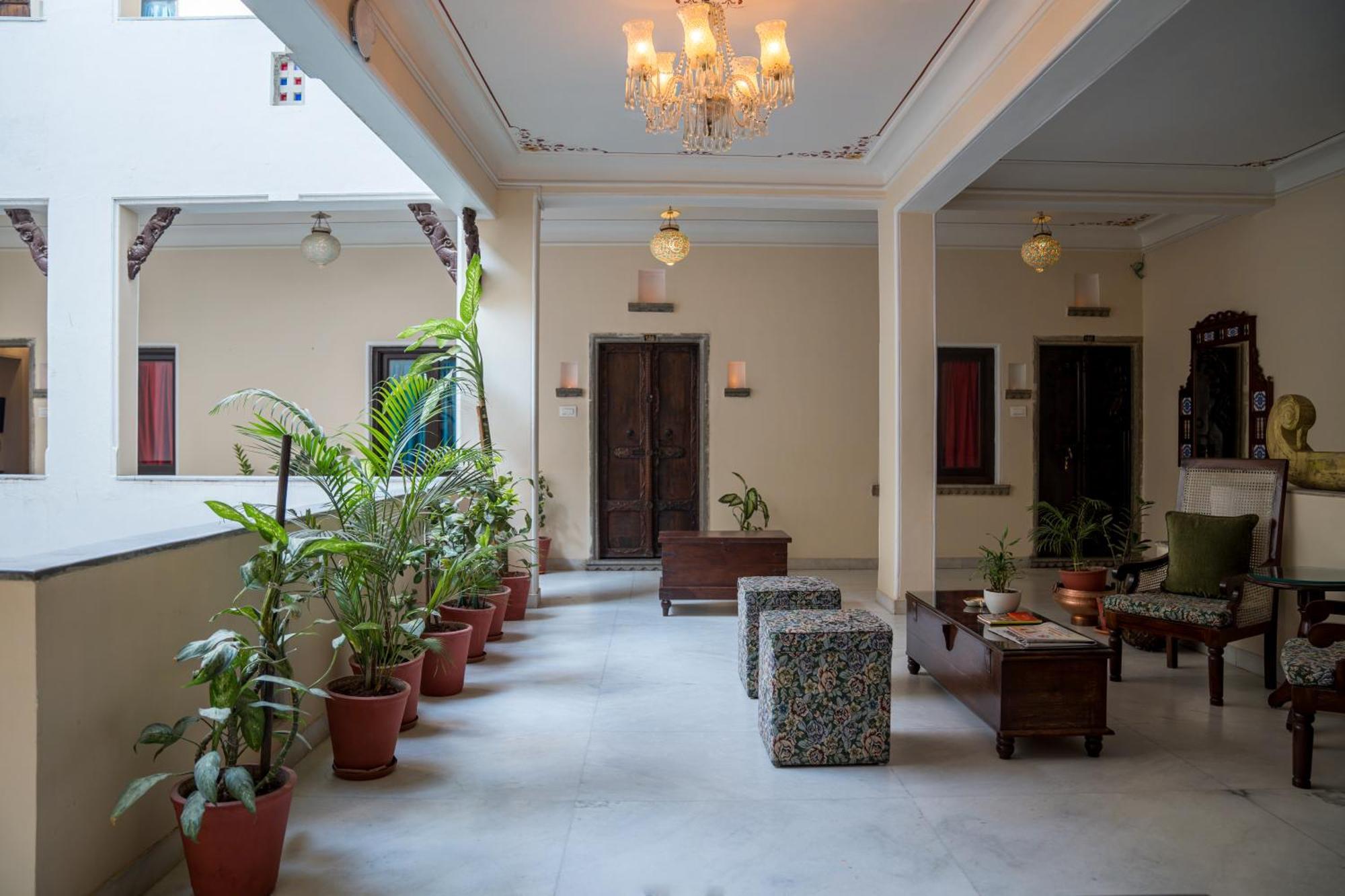 Udaigarh - Udaipur Hotel Luaran gambar