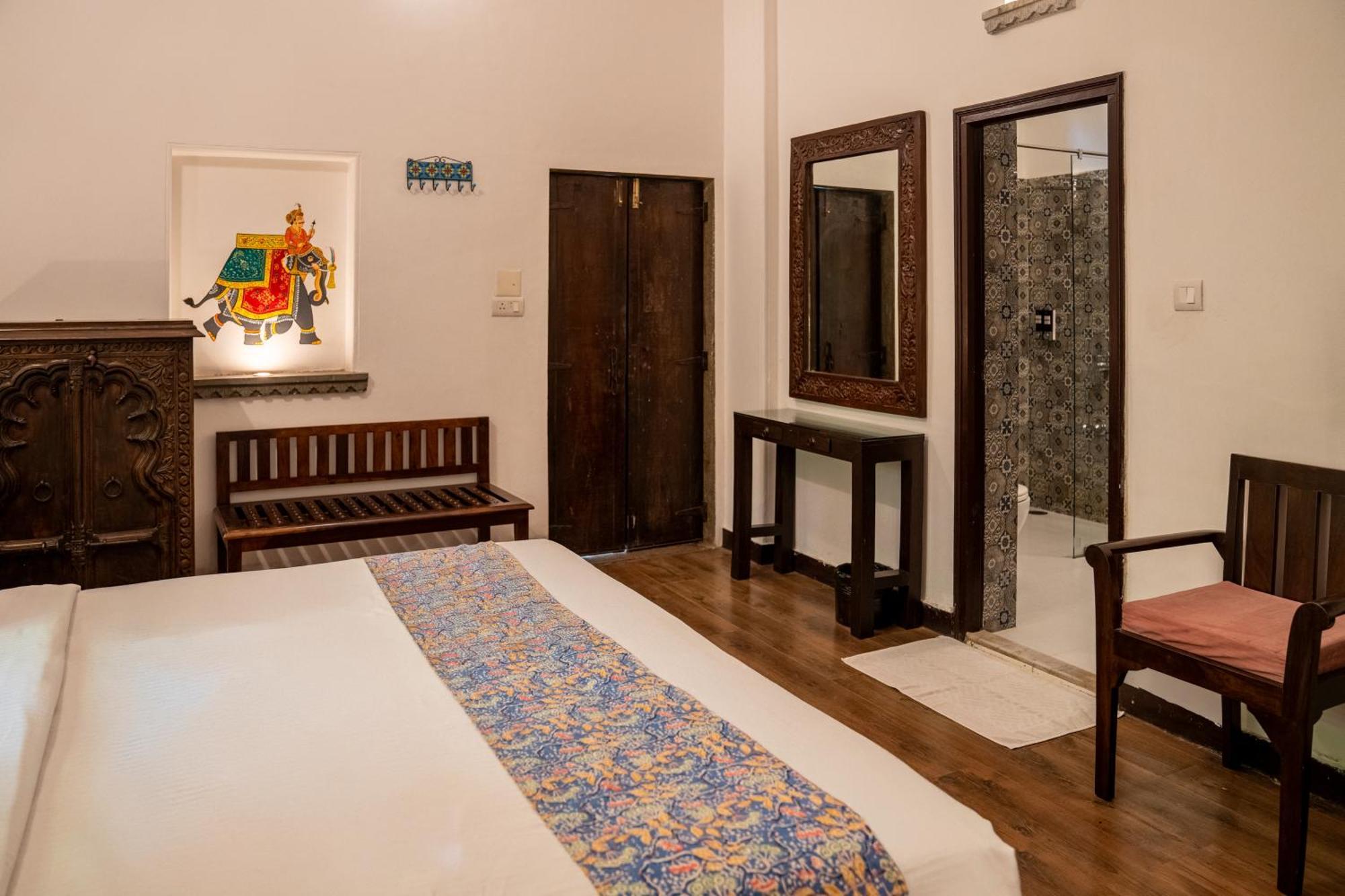 Udaigarh - Udaipur Hotel Luaran gambar