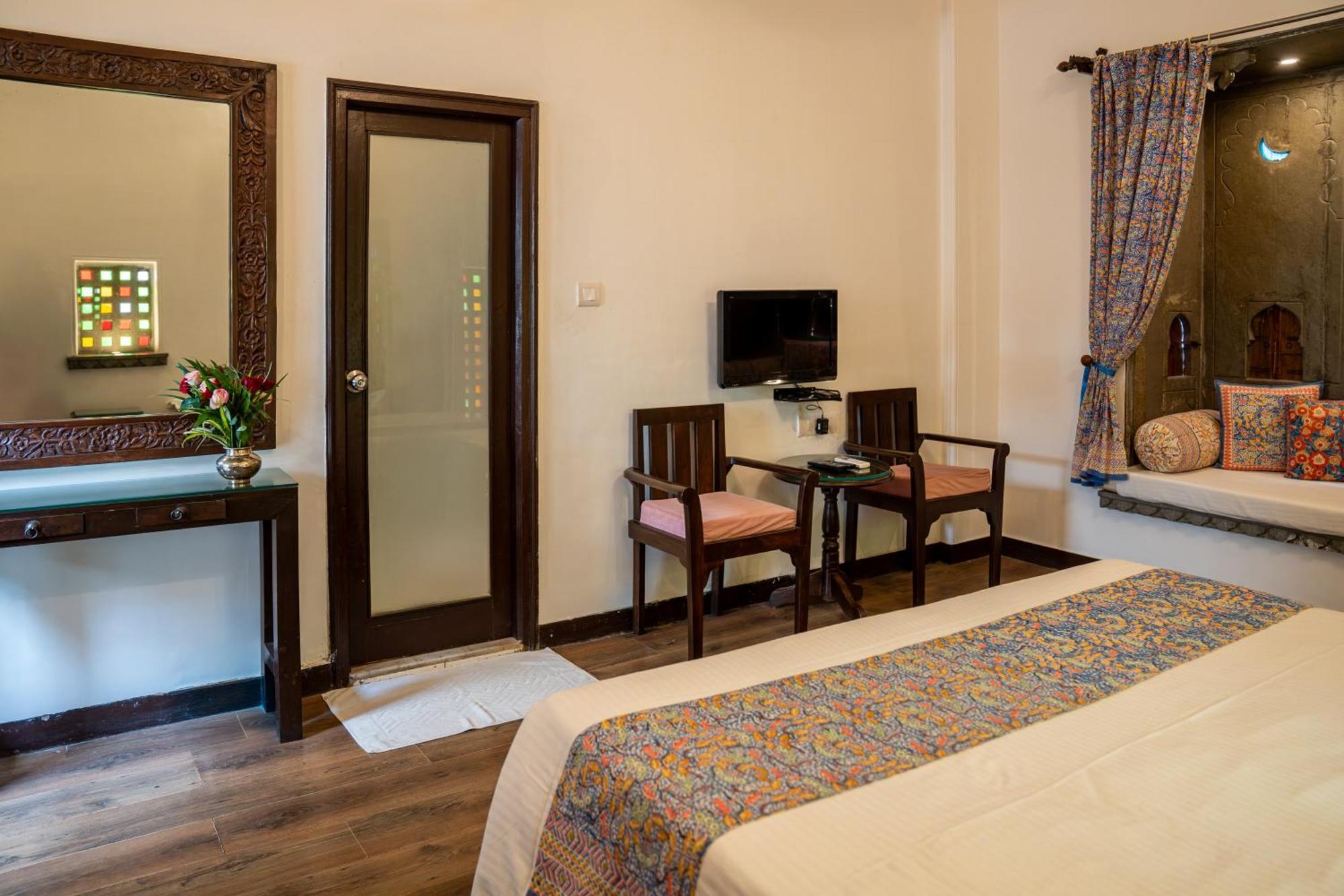 Udaigarh - Udaipur Hotel Luaran gambar