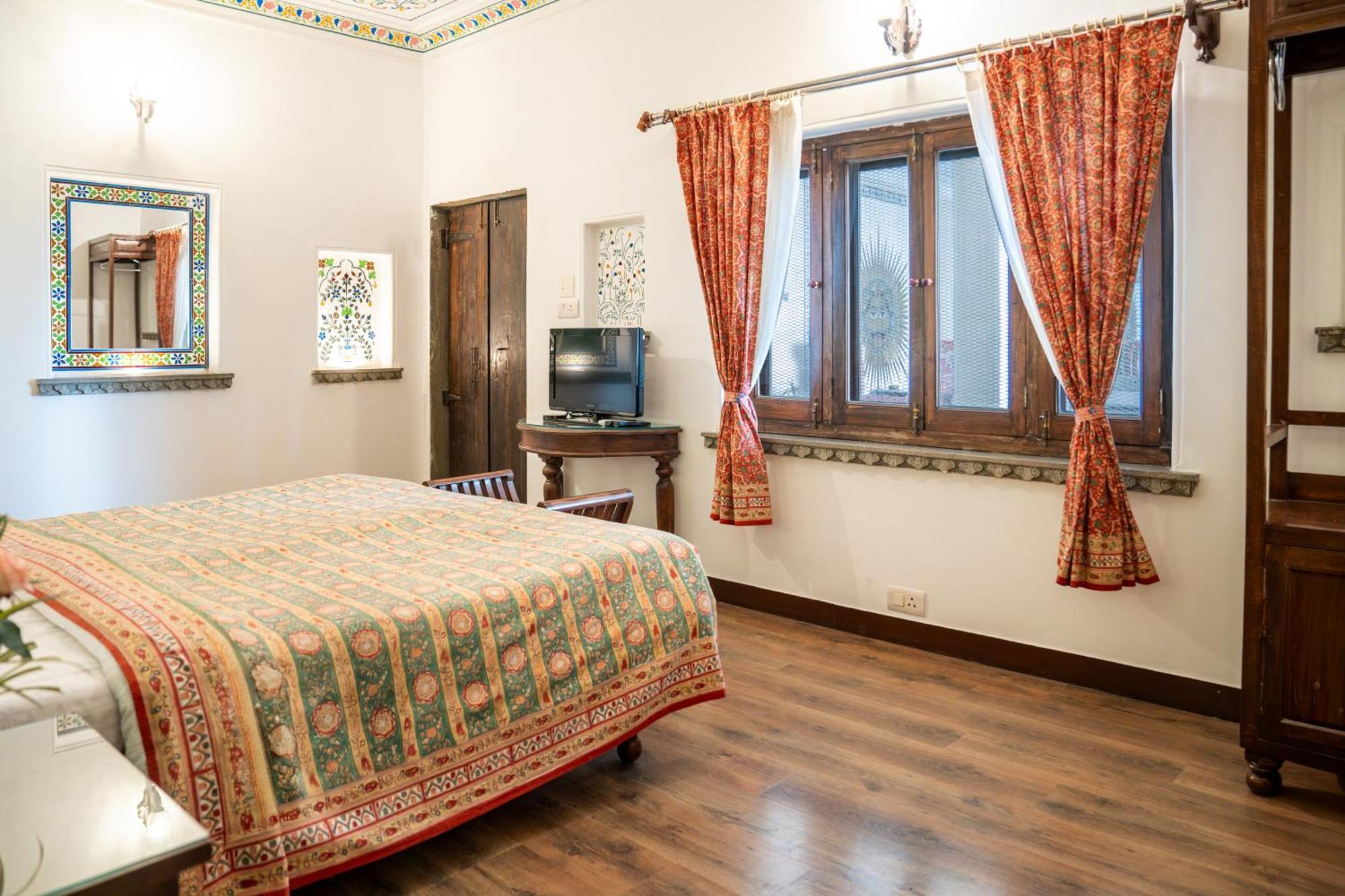Udaigarh - Udaipur Hotel Luaran gambar